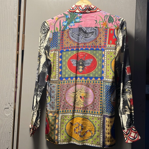 🛑SOLD🛑Gucci Silk Tiger Snake Flora Garden Blind For Love Top Blouse! - Picture 2 of 6